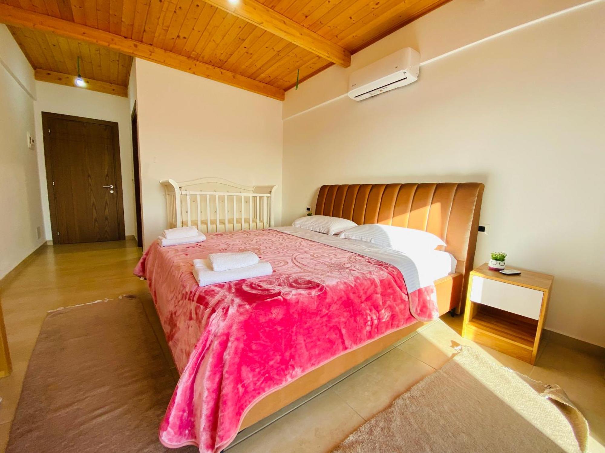 Lahuta E Vjeter Agroturizem Hotel Lac Екстериор снимка